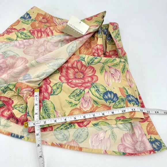 VTG Liz Claiborne Tropical Floral Print Wrap Skort Shorts Womens Petite Size 4 - Picture 8 of 8